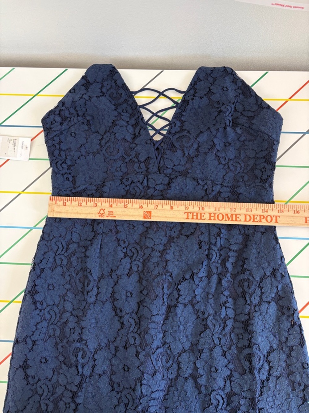NWT Astr Navy Lace Mini Dress Thin Straps size Large Bachelorette Date Night - Picture 13 of 14